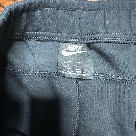 Nike PSG Dark Gray Joggers with Pink Logo - Picture 4 of 5